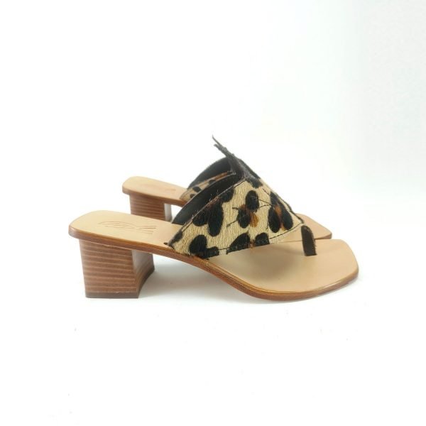 Sandali infradito foglia cavallino