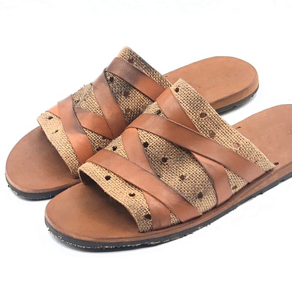 Sandali ciabatta forati incrocio