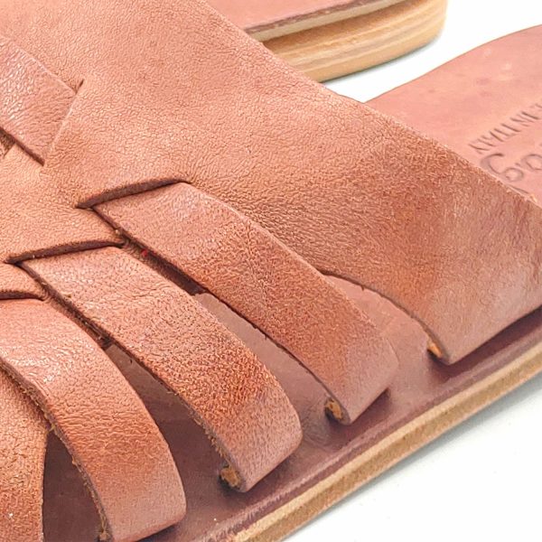 Sandali ciabatta chiusura incrocio