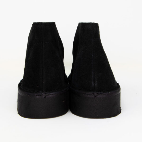 Polacchine con borchie