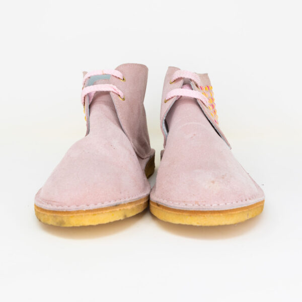 Polacchine con borchie monocromatiche